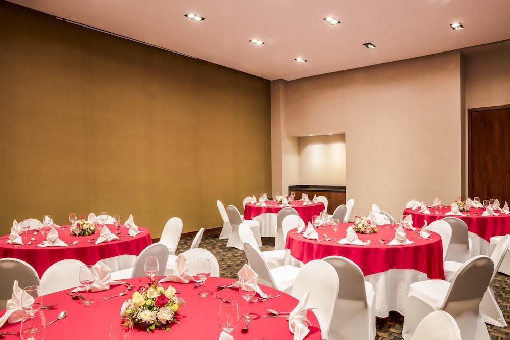 Fiesta Inn Tuxtla Fashion Mall Tuxtla Gutiérrez Екстериор снимка
